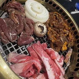 Bulgogi (right) Brisket (bottom) Short rib (left)
