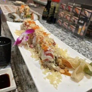 sushi, sashimi, sushi and sashimi, food