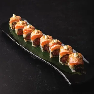 Aburi Salmon Roll