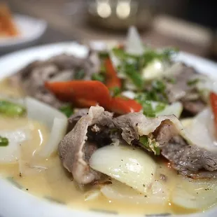 Beef and vegetable platter