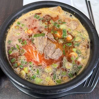 #S2) Spicy Ox Bone Soup Brisket only( )