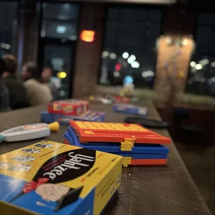 Available games-bop it, uno , connect 4 etc