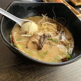 Black Garlic Ramen