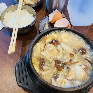 Mushroom Tofu Soup