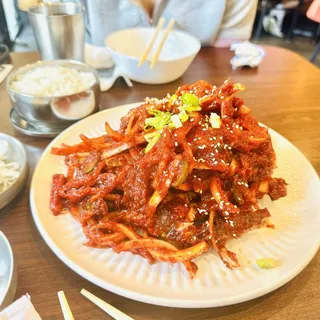 Yangnyeom Gejang( Spicy marinated raw crabj