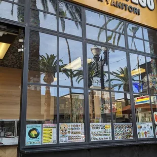 Just passing by look at this place  I want to go