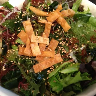 Seaweed salad! Sweet &amp; sour. Refreshing! Gud ^^