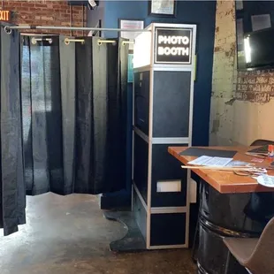Shine Bright Photo Booth offers high quality photo strips &amp; multiple booth options! We love what we do Let&apos;s book your booth today!