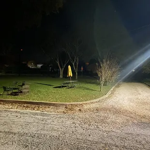 Another beam shot but there's some elliptical shape at the end of the beam