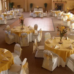 The indoor events center at Shining Mountain Golf Club warmly welcomes up to 220 guests.