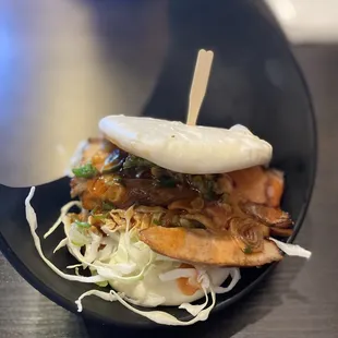Pork Hirata Bun