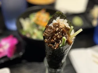 Tommy Katsu Sushi & Grill