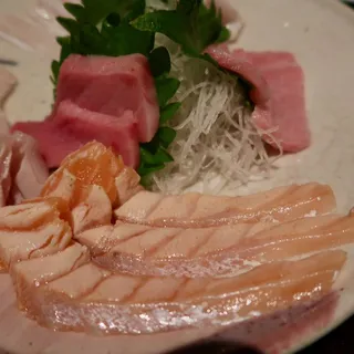 Verry Belly Belly Sashimi Combo