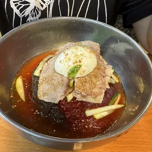 Spicy cold noodles