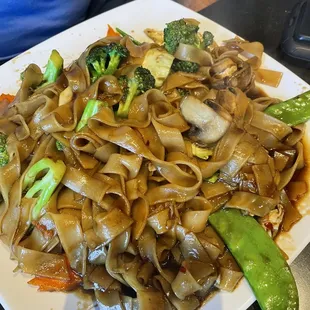 Pad N2. See Lew Dinner