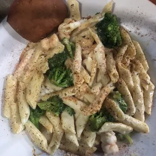 Shrimp Alfredo with broccoli