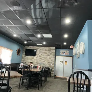 Main dining room. But much more seating than I could get.