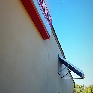 Drive through!