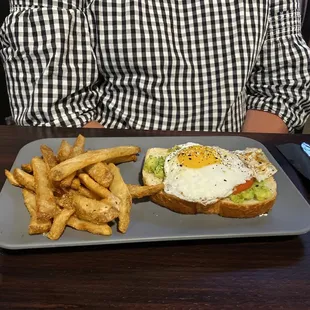 Avocado toast