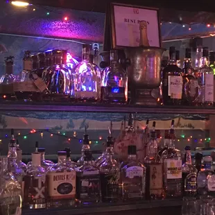 Not only does Ships have cocktails now, the bourbon and scotch selection are better than a lot of non-dive places. Well done Ships!!