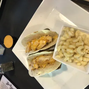 Chicken tacos with Mac and cheese
