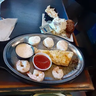 SHRIMP, SCALLOP and salmon