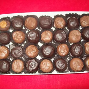 All Cream Chocolate Assortment - 13 Flavors !