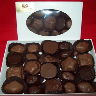 Sugar Free " Dietetic" Gift Boxes are available.