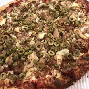 Sausage Mushroom Green Olive (16" large)