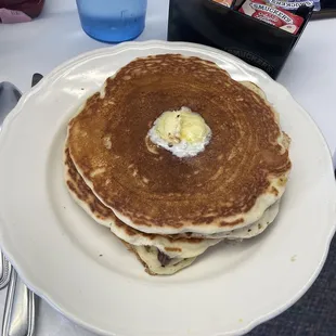 Chocolate chip pancakes- short stack