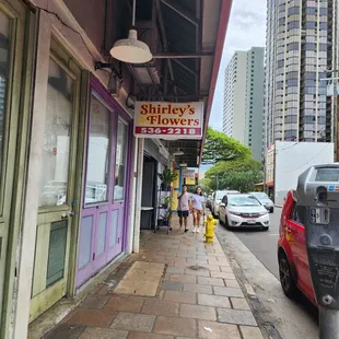 Storefront on Maunakea St