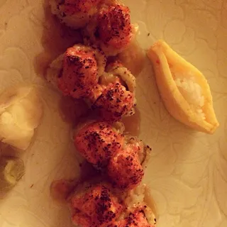 Red Tornado Roll