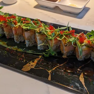 The ultimate hamachi roll