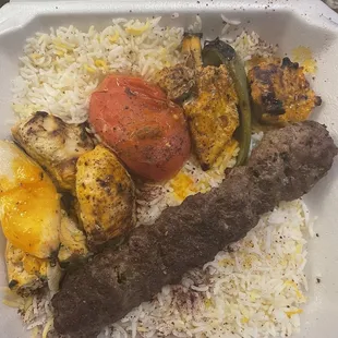 Soltani Combo plate with beef and chicken