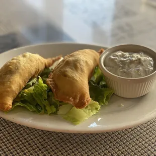 Stuffed lamb (empanada type)