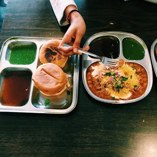 Samosa Chaat