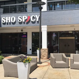 Sho Spicy storefront.