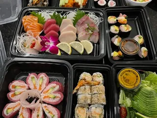 Suzushii Sushi & Grill