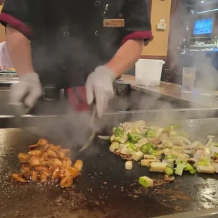 Hibachiiiiiiii !!!!! I love it