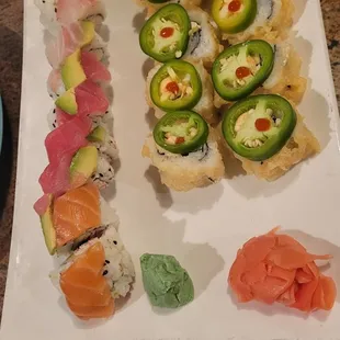 Rainbow roll . Las Vegas roll .