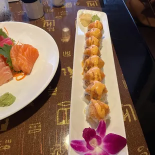 Spicy Salmon Roll
