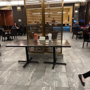 To Go Table