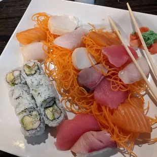 Sushi &amp; Sashimi dinner