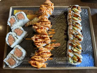 Sakana Sushi & Asian Bistro