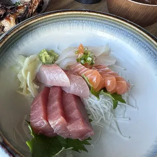 Regular Sashimi Combination