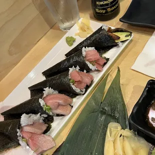 Fatty tuna Hand Roll