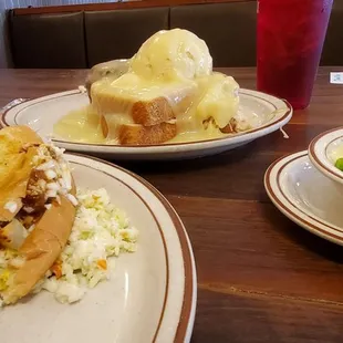 Open face turkey looks smaller in this pic, but it's not. Good dog, and they actually have peas!