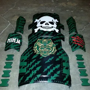 Customize Camouflage Green Tiger Ninja Armor.