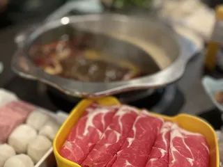 Hou Yi Hot Pot