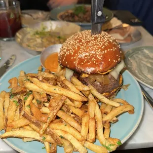 Harrisa grass fed Burger